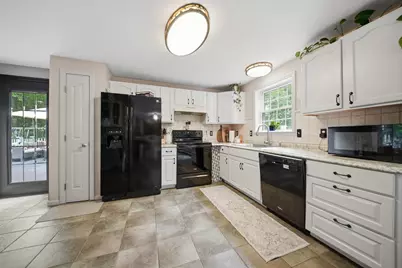 10 Guernsey Court, Chichester, NH 03258 - Photo 11