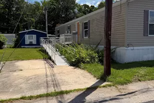 75 S Policy St, Salem, NH 03079 - Photo 19