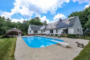 4 Cheney Ln, Plaistow, NH 03865 - Photo 3
