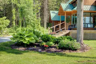 422 W Shore Rd, South Hero, VT 05486 - Photo 11