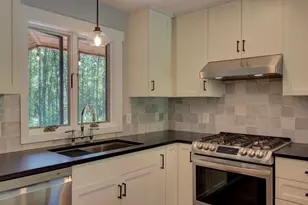 422 W Shore Rd, South Hero, VT 05486 - Photo 23