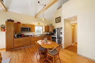 134 Lakeview Ests Rd, Pittsburg, NH 03592 - Photo 17