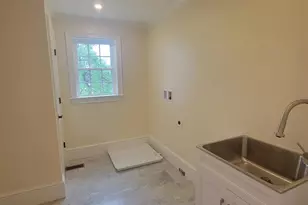 9 Zeland Dr, Dover, NH 03820 - Photo 43