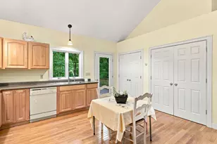 40 Lakewood Dr, Alton, NH 03810 - Photo 9