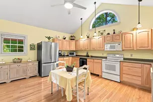 40 Lakewood Dr, Alton, NH 03810 - Photo 7