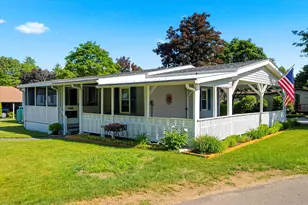 163 Donald Dr, Goffstown, NH 03045 - Photo 3