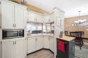 163 Donald Dr, Goffstown, NH 03045 - Photo 9