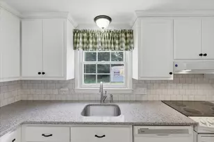 2 Short St, Merrimack, NH 03054 - Photo 17