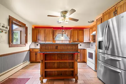 128 Holly Avenue, Manchester, NH 03103 - Photo 11