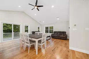 427 Middle Rd, Brentwood, NH 03833 - Photo 3