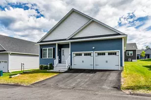 9 Venus Wy, Pelham, NH 03076 - Photo 1
