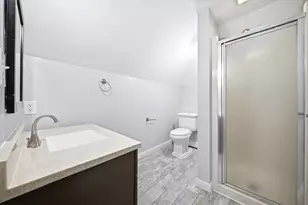 756 Montgomery St, Manchester, NH 03102 - Photo 27