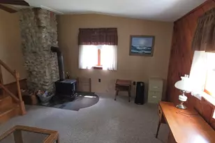 17 Mobile Coach Ln, Mont Vernon, NH 03057 - Photo 7