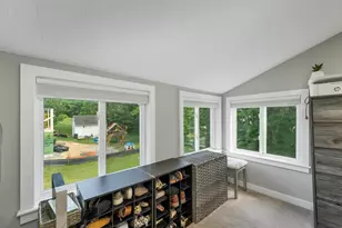 227 Pine St, Laconia, NH 03246 - Photo 27