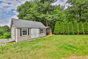 4 Spindlewick Dr, Nashua, NH 03062 - Photo 7