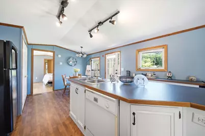 20 Center Court, Epping, NH 03042 - Photo 9