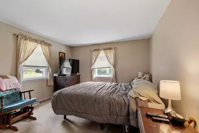13 Asbury Street, Salem, NH 03079 - Photo 17
