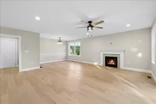 214 Pembroke St, Pembroke, NH 03275 - Photo 11