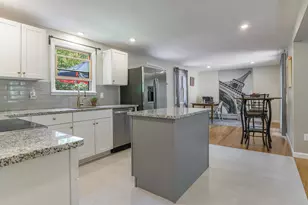 11 Ridgewood Dr, Kingston, NH 03848 - Photo 13