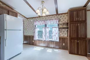 72 Royalcrest Park, Rochester, NH 03867 - Photo 9