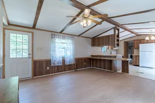 72 Royalcrest Park, Rochester, NH 03867 - Photo 3