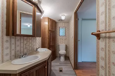 72 Royalcrest Park, Rochester, NH 03867 - Photo 17