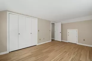 527 N Main St, Wolfeboro, NH 03894 - Photo 23
