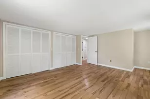 527 N Main St, Wolfeboro, NH 03894 - Photo 19