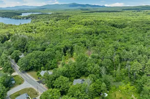 527 N Main St, Wolfeboro, NH 03894 - Photo 5