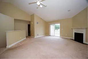 136 Hall Rd, Fremont, NH 03044 - Photo 19