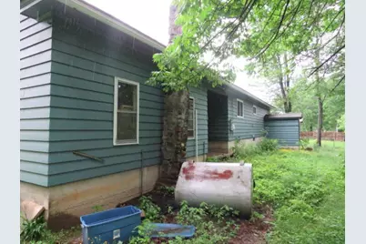 45 Pine Island Avenue, Berlin, NH 03570 - Photo 3