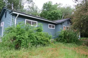 45 Pine Island Ave, Berlin, NH 03570 - Photo 5