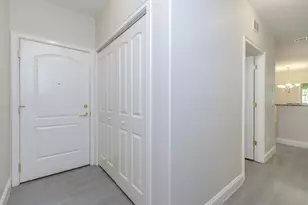 80-7 Carriage Way, Manchester, NH 03102 - Photo 5