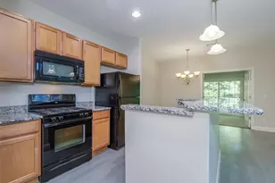 80-7 Carriage Way, Manchester, NH 03102 - Photo 11