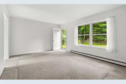 51 Rockland Road, Weare, NH 03281 - Photo 5
