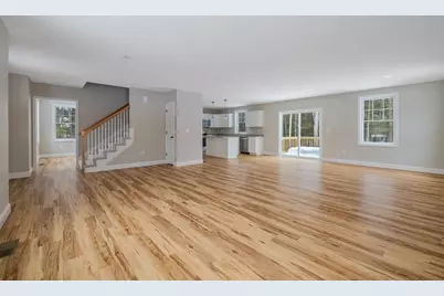 118 Mills Shore Drive, Hampstead, NH 03841 - Photo 11