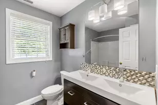 503 Ashley Dr, Pembroke, NH 03275 - Photo 37