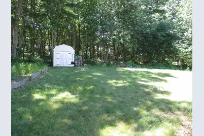 32 Pinewood Drive, Somersworth, NH 03878 - Photo 13