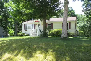 32 Pinewood Dr, Somersworth, NH 03878 - Photo 3