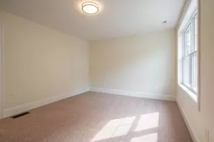 2 Hikers Ln, Nashua, NH 03062 - Photo 11