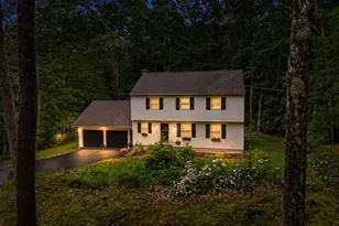 47 Beaver Ln, Bedford, NH 03110 - Photo 1