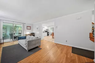 47 Beaver Ln, Bedford, NH 03110 - Photo 15