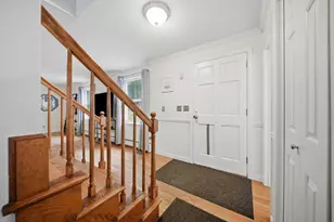 47 Beaver Ln, Bedford, NH 03110 - Photo 7