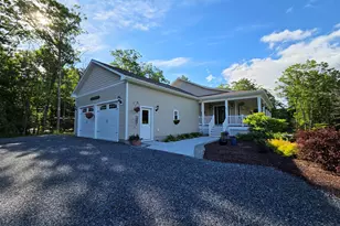 446 Edgemont Rd, Sunapee, NH 03782 - Photo 3