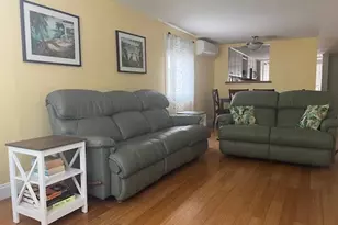 23 Walnut Ave, Hampton, NH 03842 - Photo 3