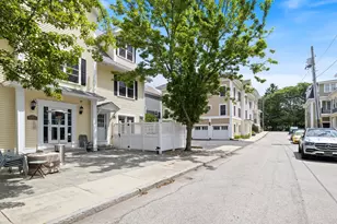 43 Cornwall St, Portsmouth, NH 03801 - Photo 3