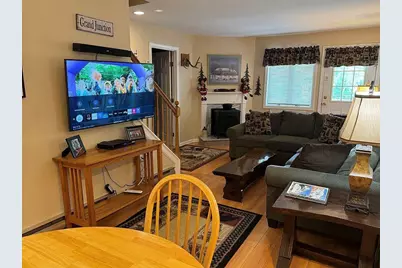 227 Main Street #320, Lincoln, NH 03251 - Photo 3