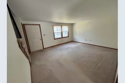 18 Bluestone Drive, Nashua, NH 03060 - Photo 3