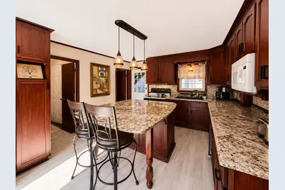 355 Willard Street, Berlin, NH 03570 - Photo 5