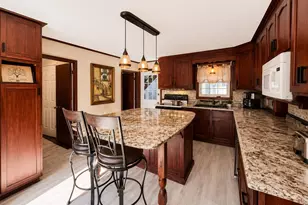 355 Willard St, Berlin, NH 03570 - Photo 5